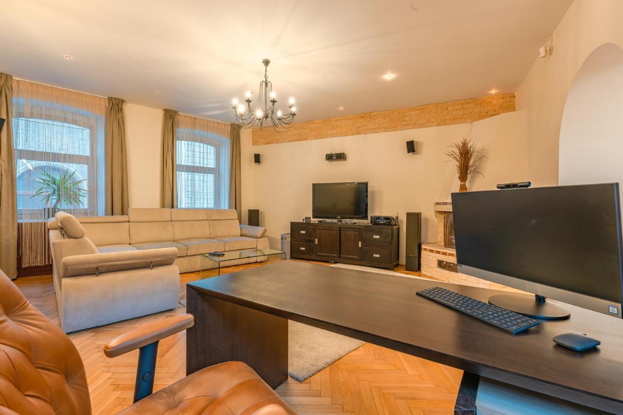 Premium Suites Postavarului Brasov Bagian luar foto